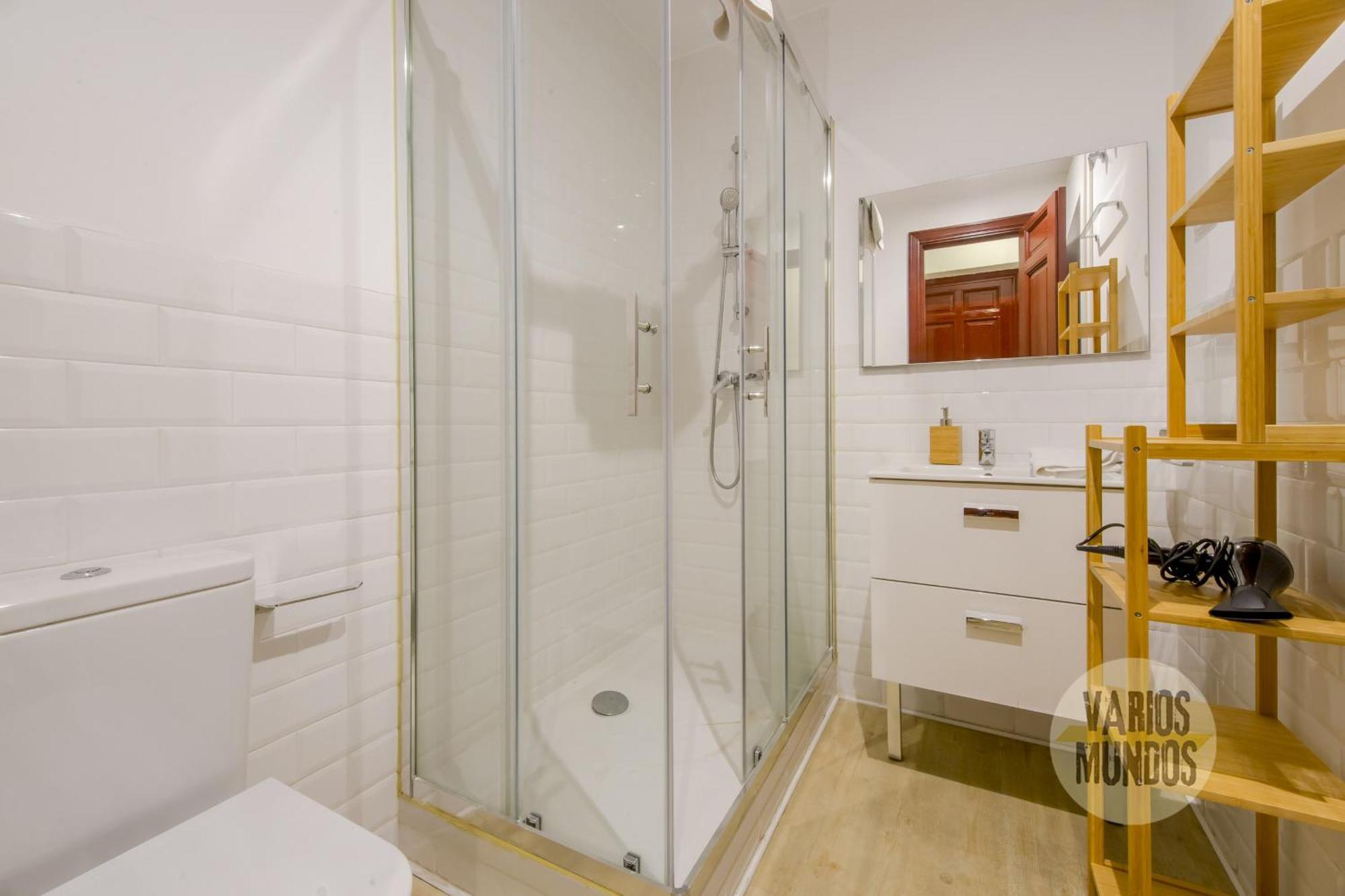 Beautiful Loft Para 3Pax En Huertas-Cortes Мадрид Екстериор снимка